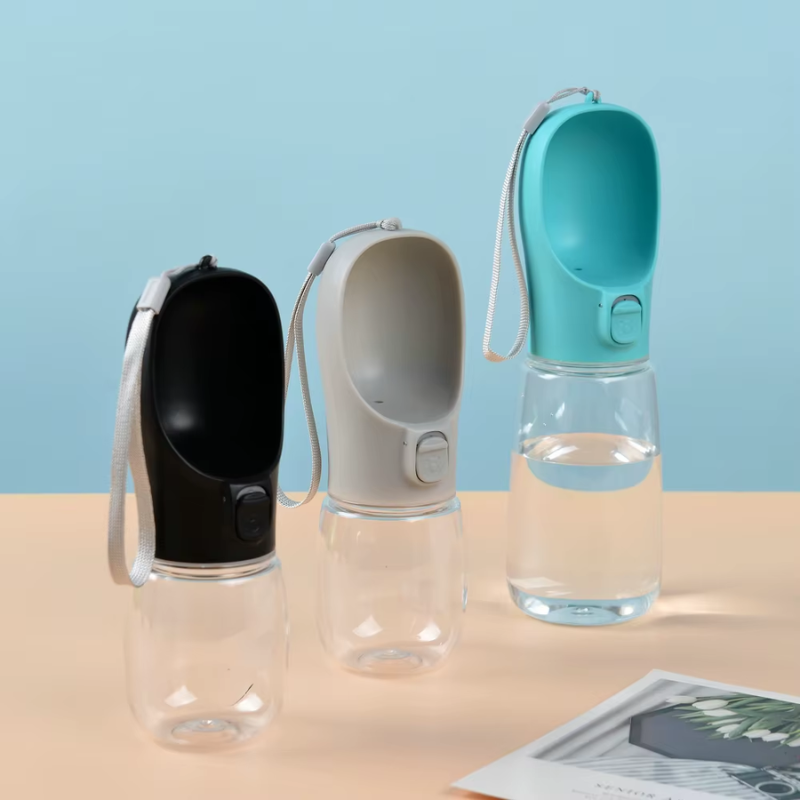 2-in-1 Hundetrinkflasche mit Napf